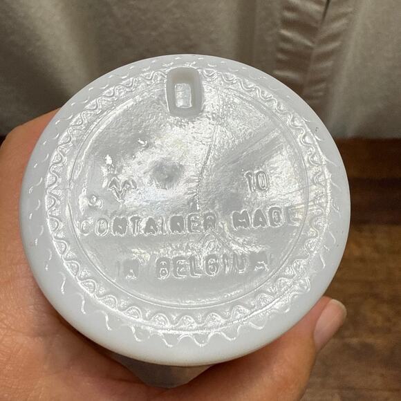 Vintage Apothecary Spice Jar Canister Container Lidded Milk Glass Belgium MCM - Picture 5 of 11